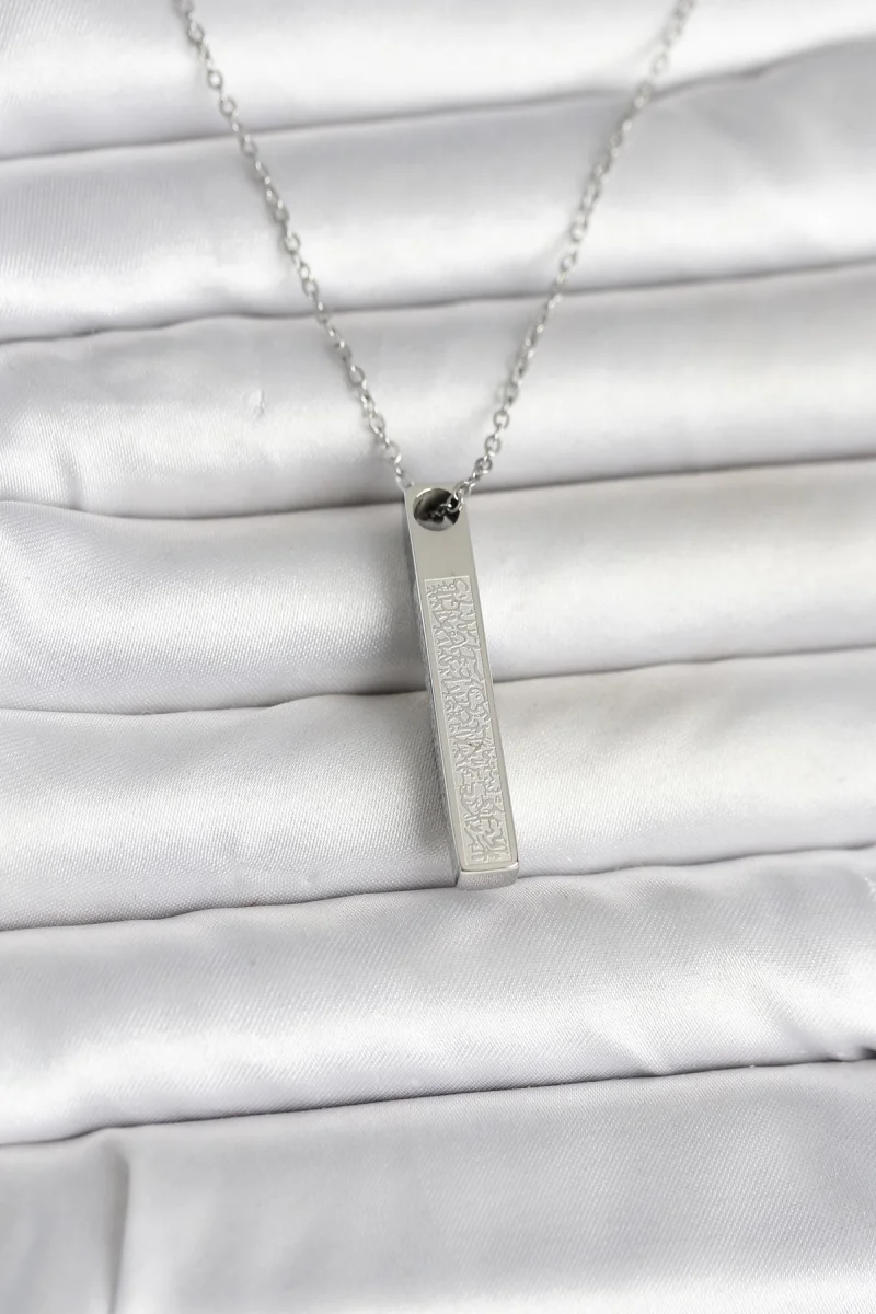 316L Çelik Gümüş Renk Ayetel Kürsi Yazılı Bar Çubuk Kolye