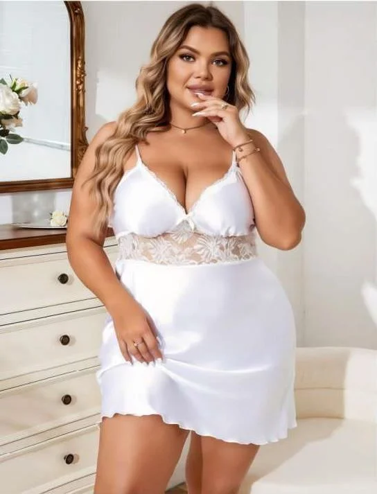 Büyük Beden Beyaz Dantel İşlemeli Saten Gecelik