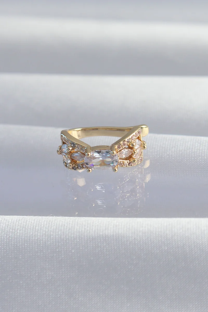 Pirinç Gold Renk Zirkon Taş Kaplama Earcuff Küpe