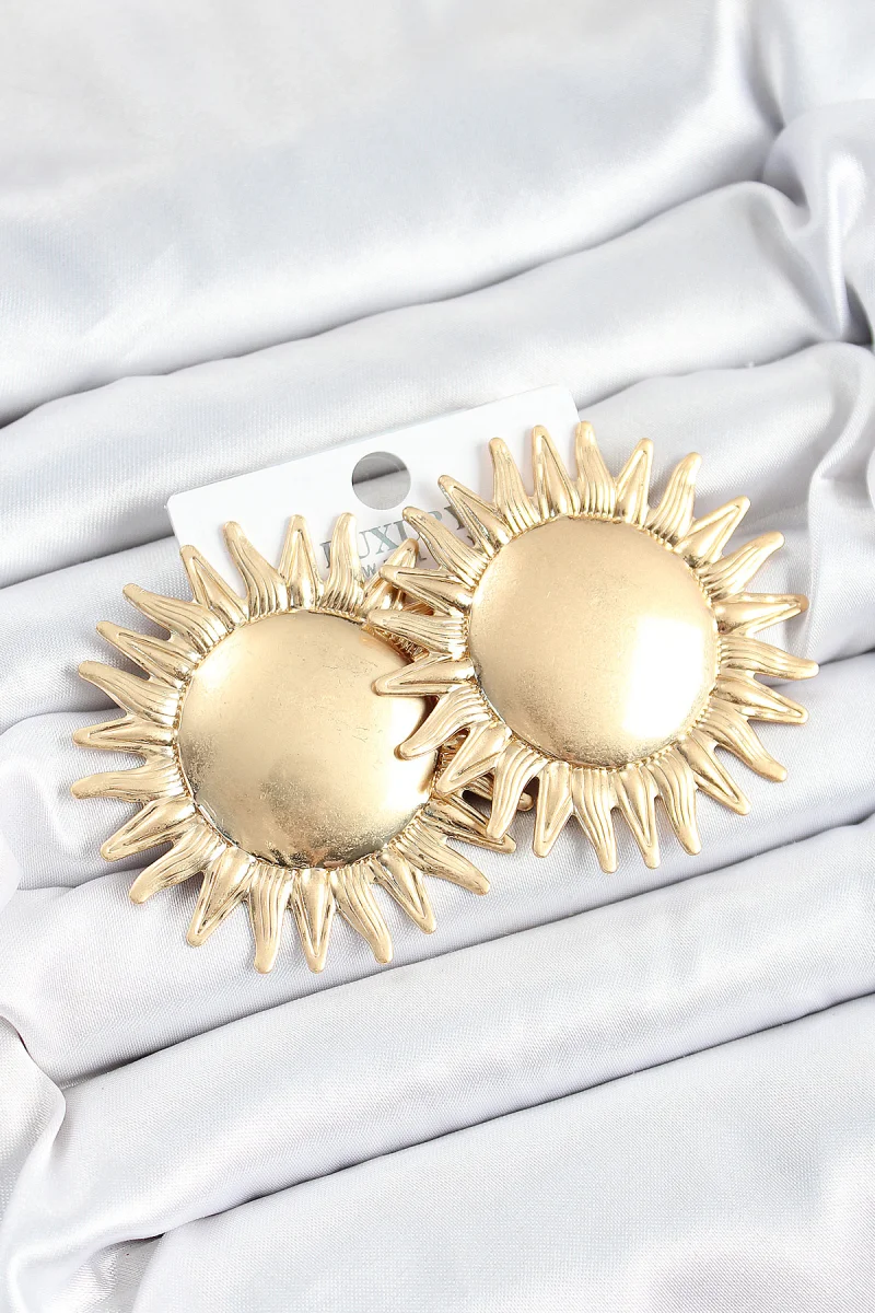 Pirinç Güneş Model Gold Renk Kadın Küpe
