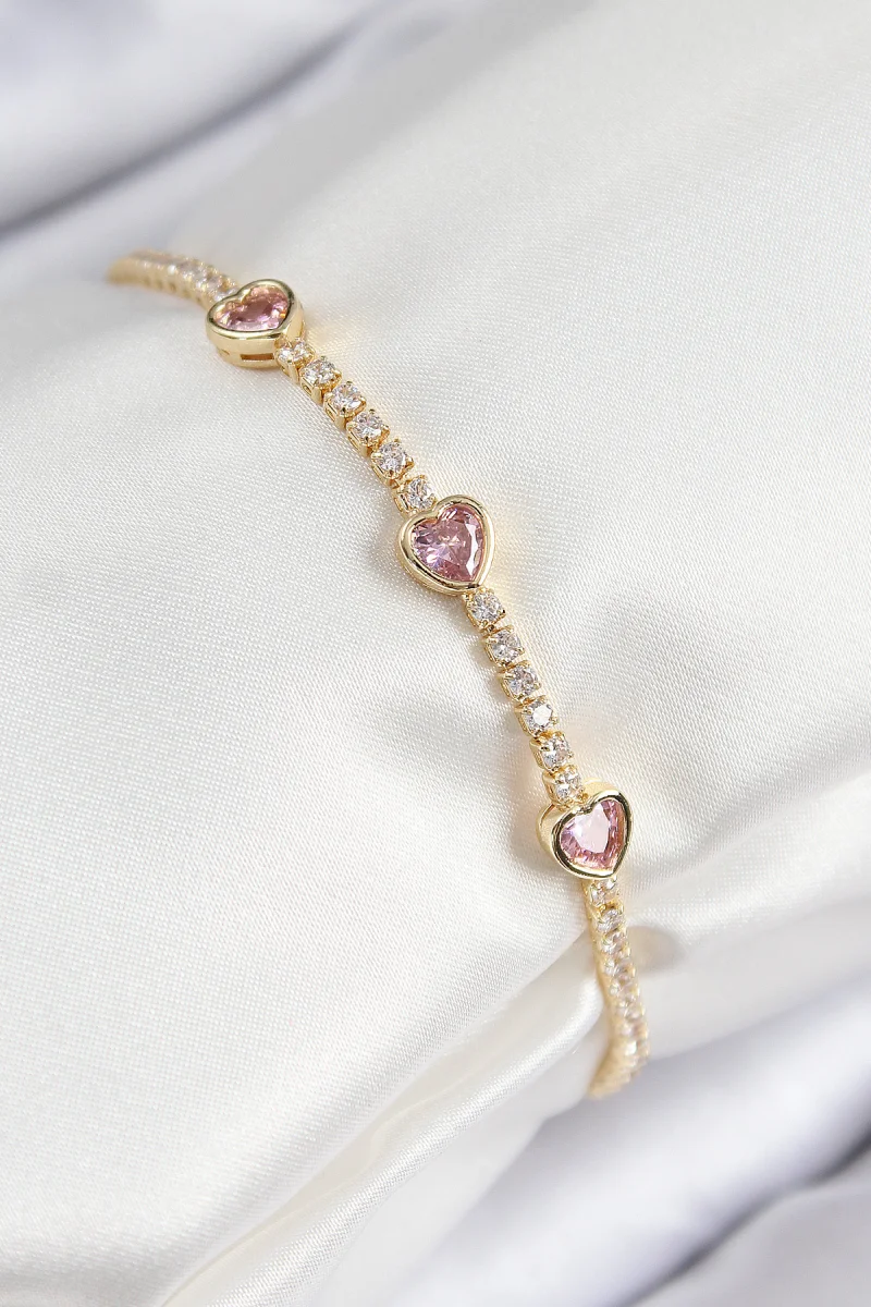 Pirinç Zirkon Taşlı Pembe Kalp Model Gold Renk Kadın Bileklik