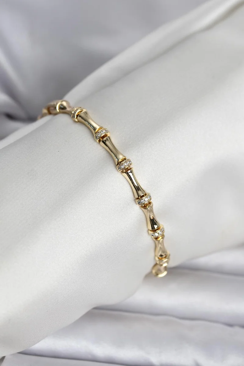 Pirinç Gold Renk Kemik Model Kadın Bileklik