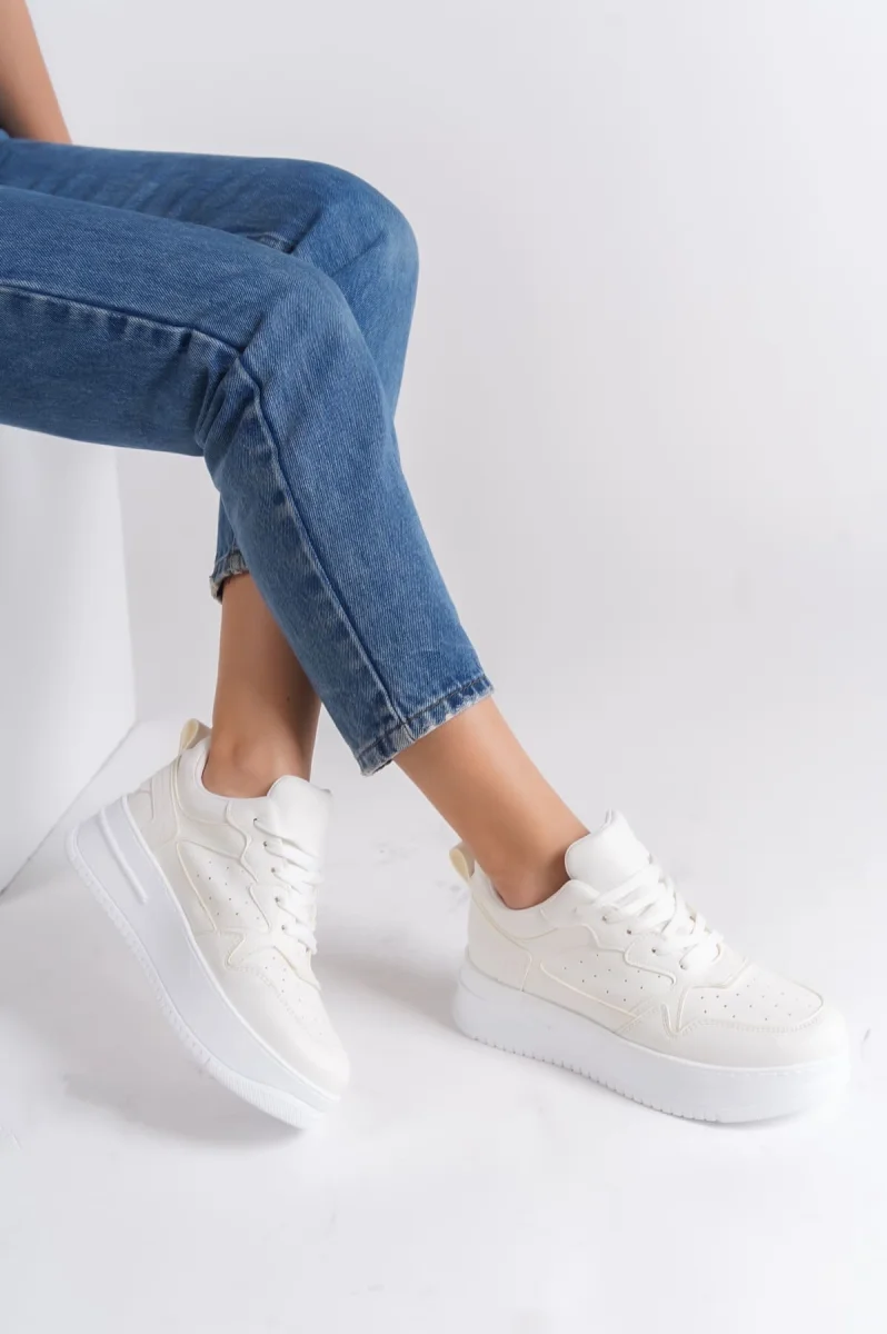 ALESSI Bağcıklı Ortopedik Taban Kadın Sneaker Spor Ayakkabı CBT - Kırık Beyaz