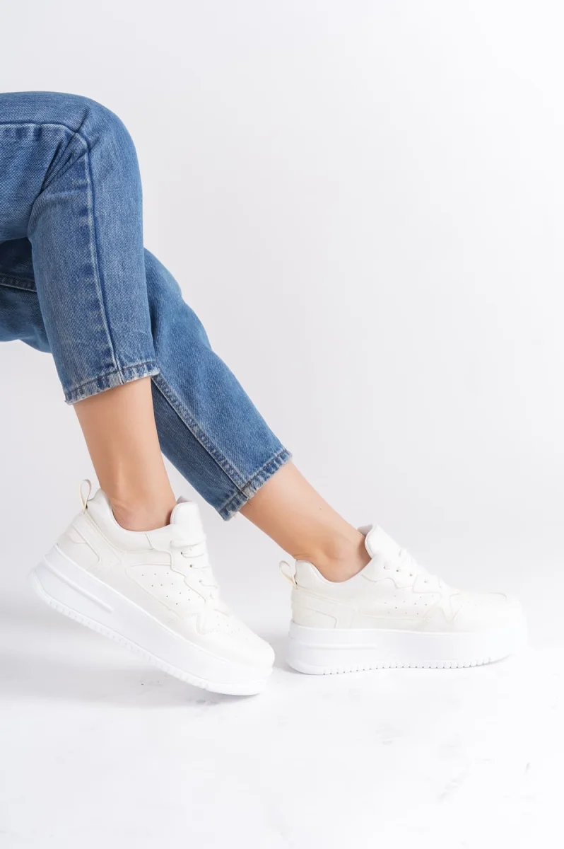 ALESSI Bağcıklı Ortopedik Taban Kadın Sneaker Spor Ayakkabı CBT - Kırık Beyaz