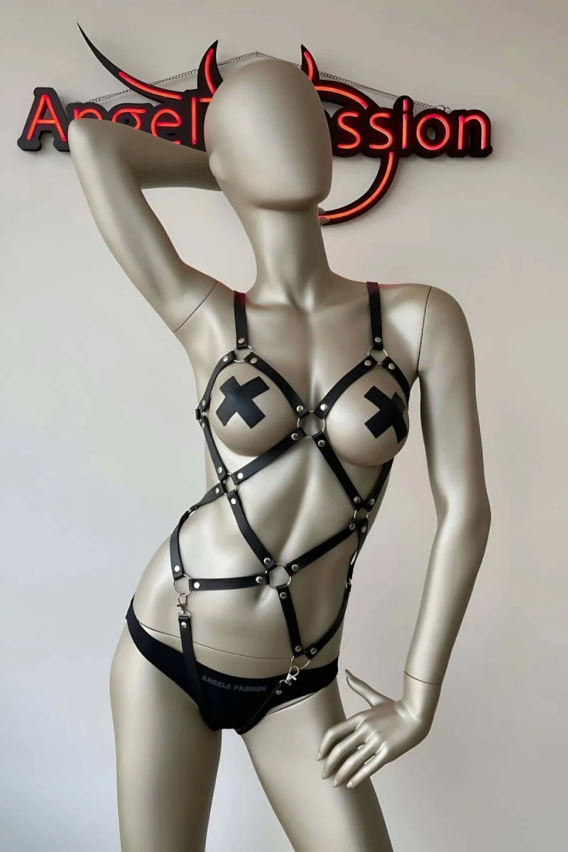 Cool Ve Şık Deri Harness Modelleri - Brf368