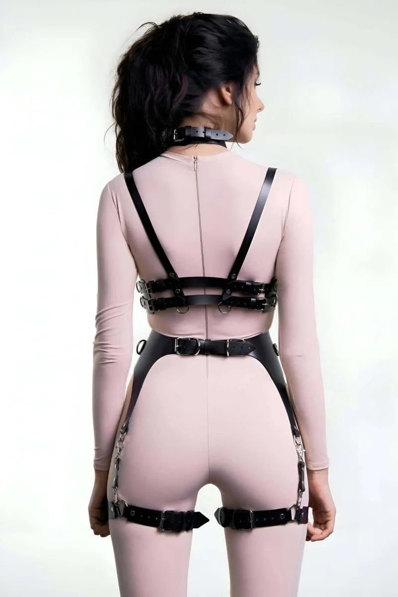 Halkalı Göğsü Açık Deri Jartiyer Harness Takım - Brf1231