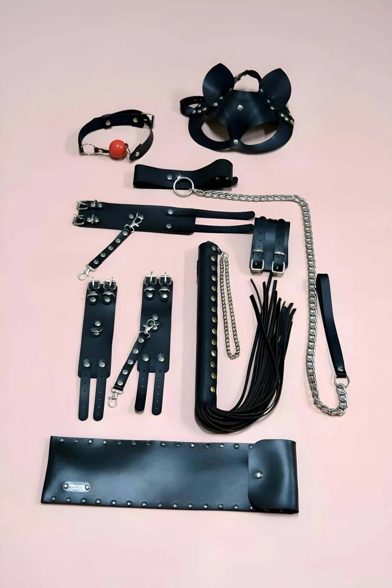 Fantazi Kırbaç Kelepçe Set, 6'lı Set, Ayak - El Kelepçesi, Maske, Ağız Topu - Brf1308