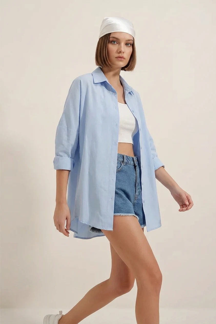 Kadın Oversize Kesim Basic Pamuklu Mavi Gömlek