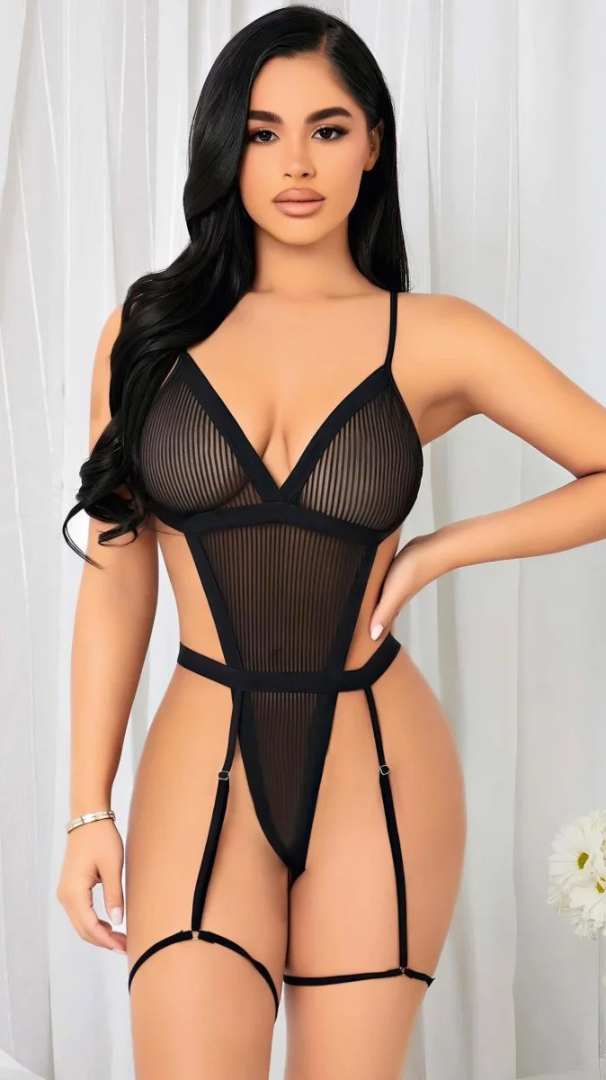 Siyah İp Detaylı Tül Fantezi Body