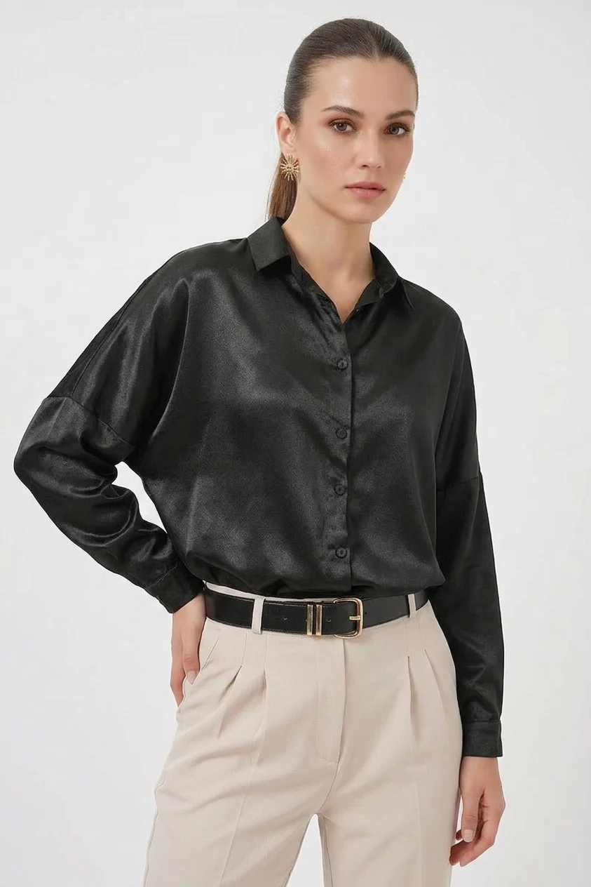 Kadın Oversize Saten Siyah Gömlek