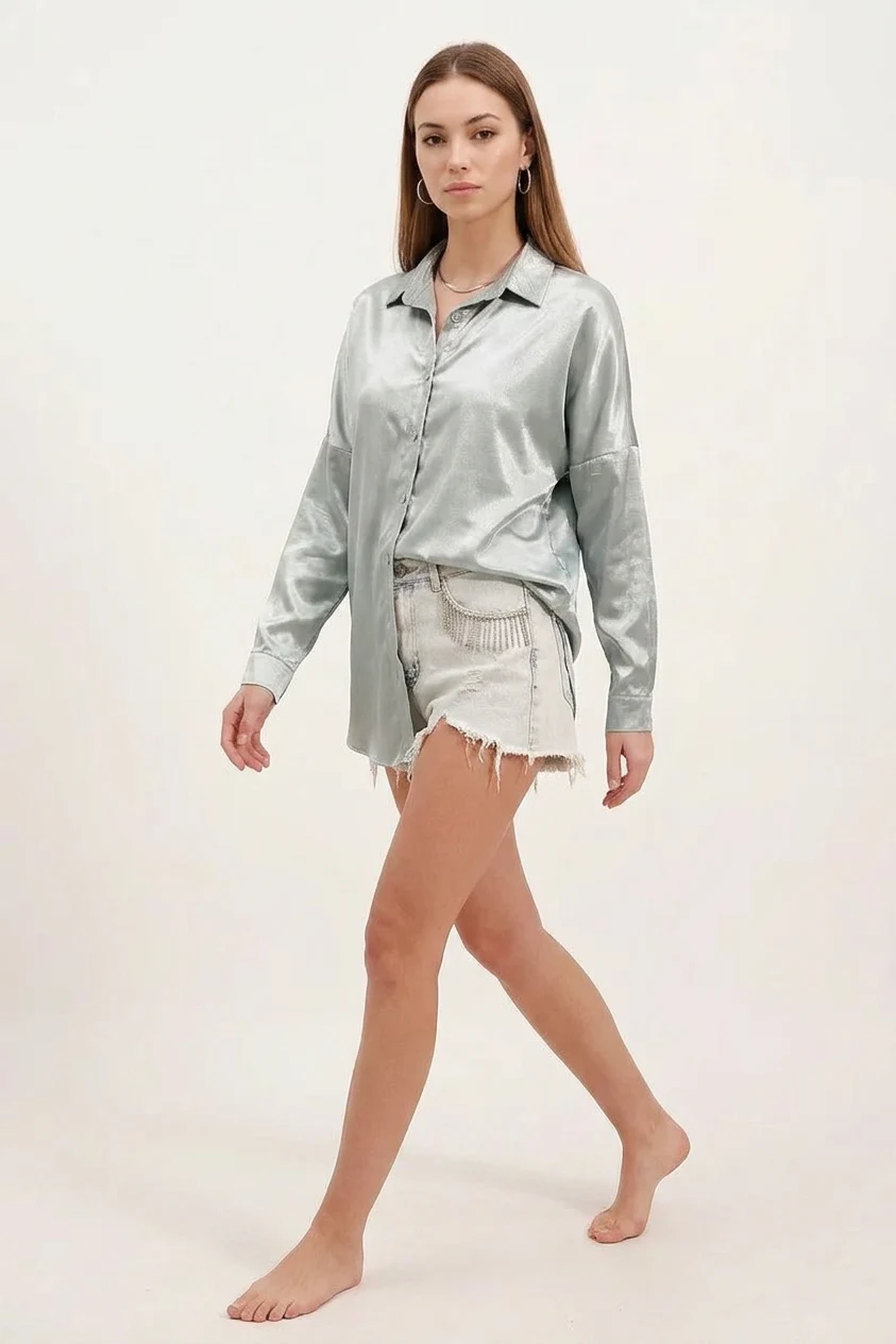 Kadın Oversize Kesim Saten Çağla Yeşili Gömlek