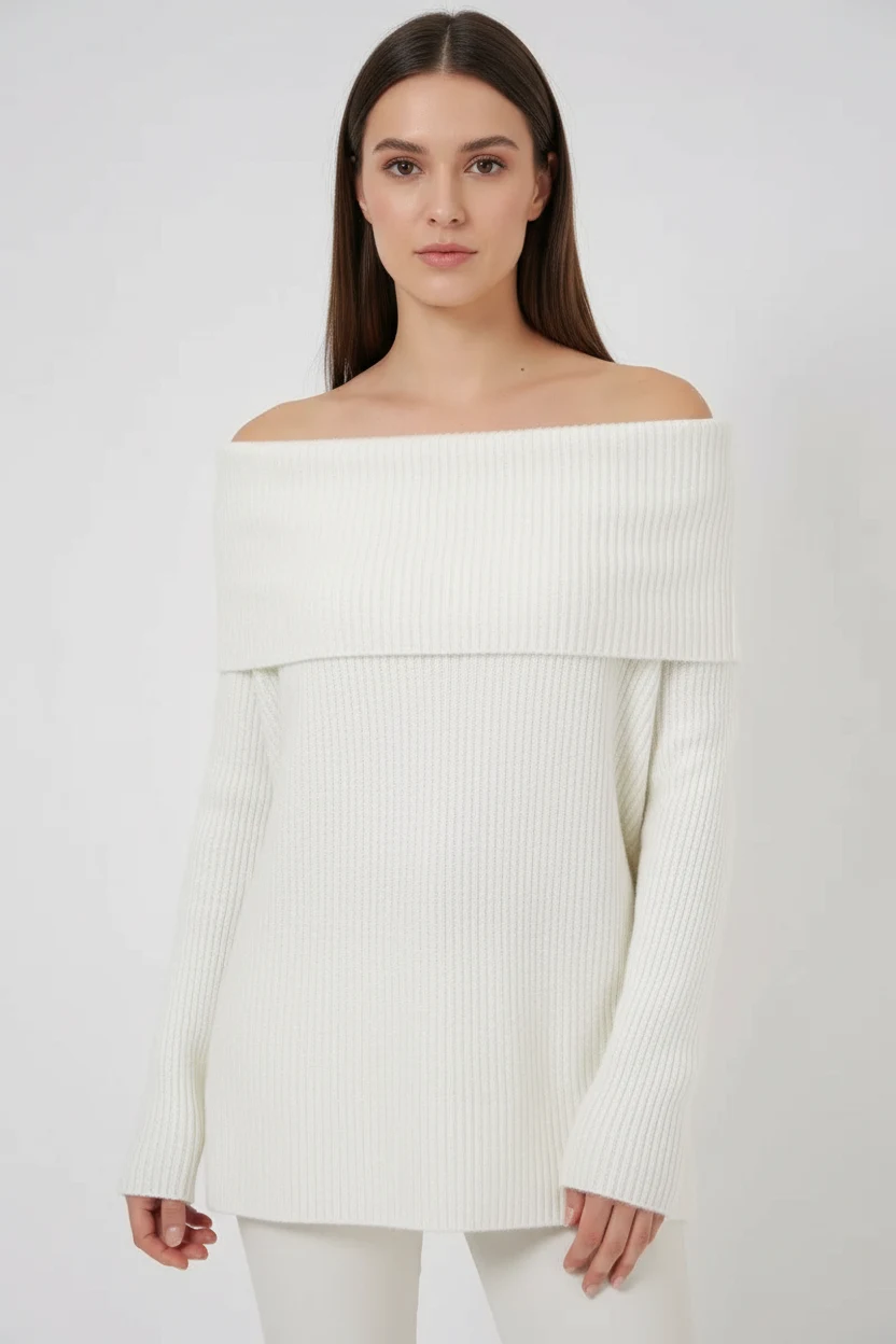 Kadın Kayık Yaka Oversize Açık Omuz Triko Beyaz Kazak