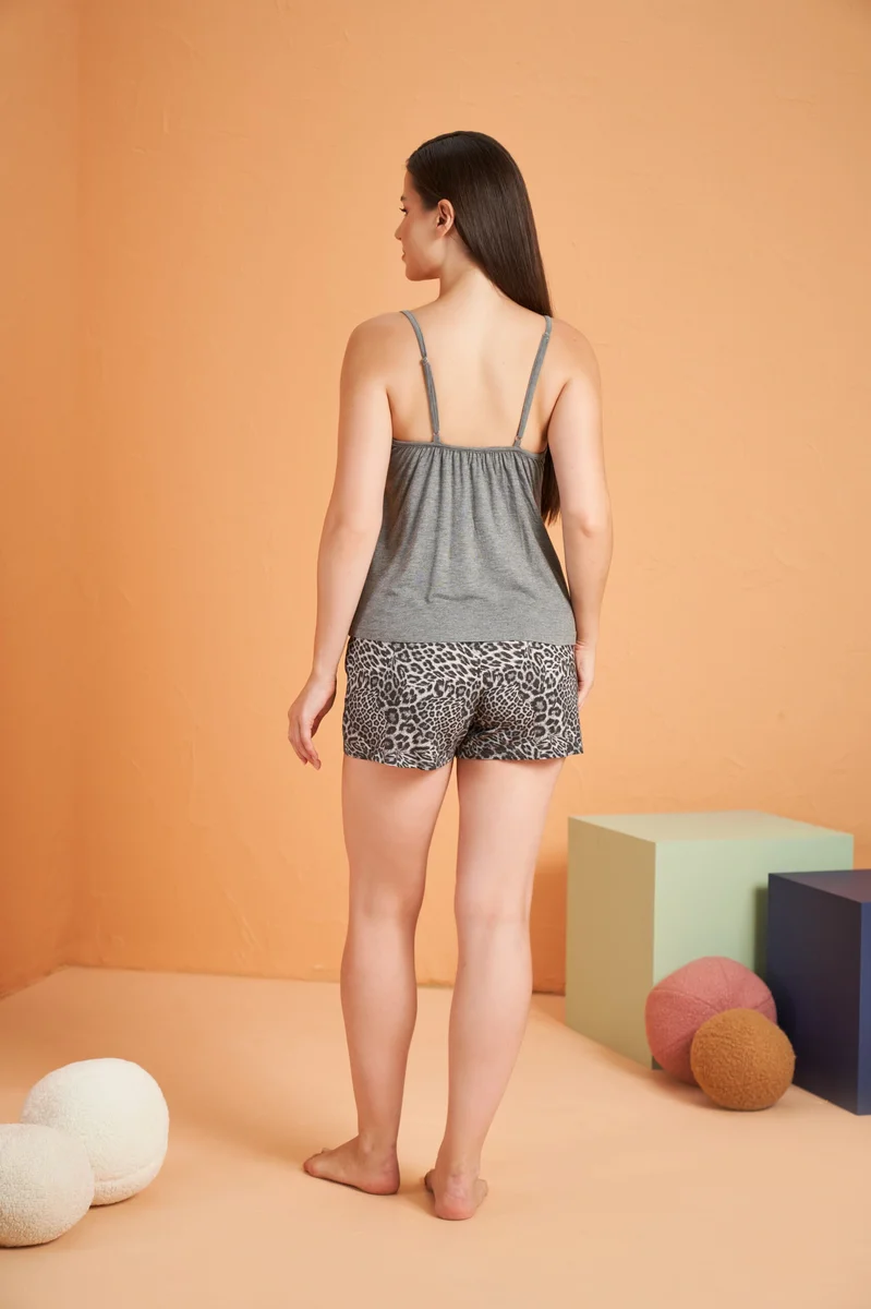 PJS 28043 Kadın İp Askılı Leopar Desenli Şort Takım