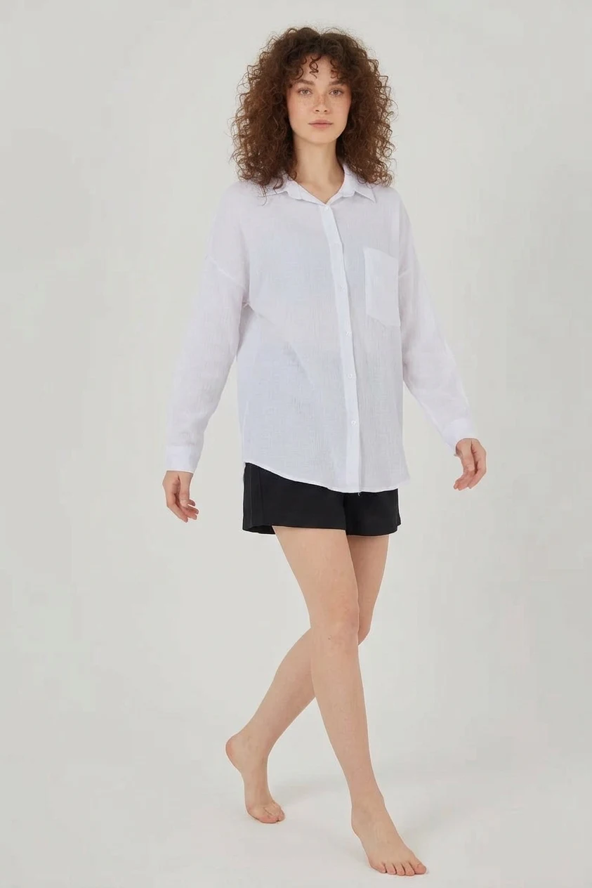 Kadın Tek Cepli Oversize Viskon Beyaz Gömlek