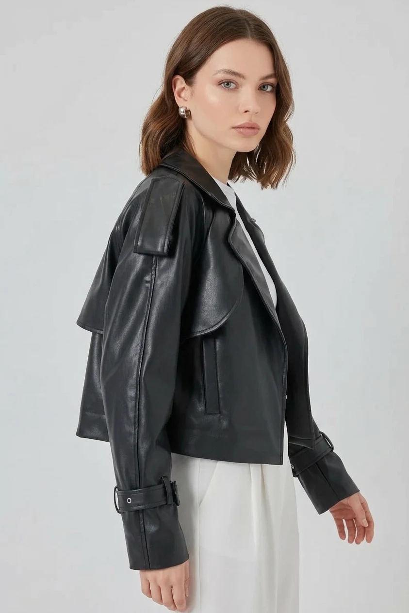 Kadın Geniş Yaka Oversize Siyah Ceket