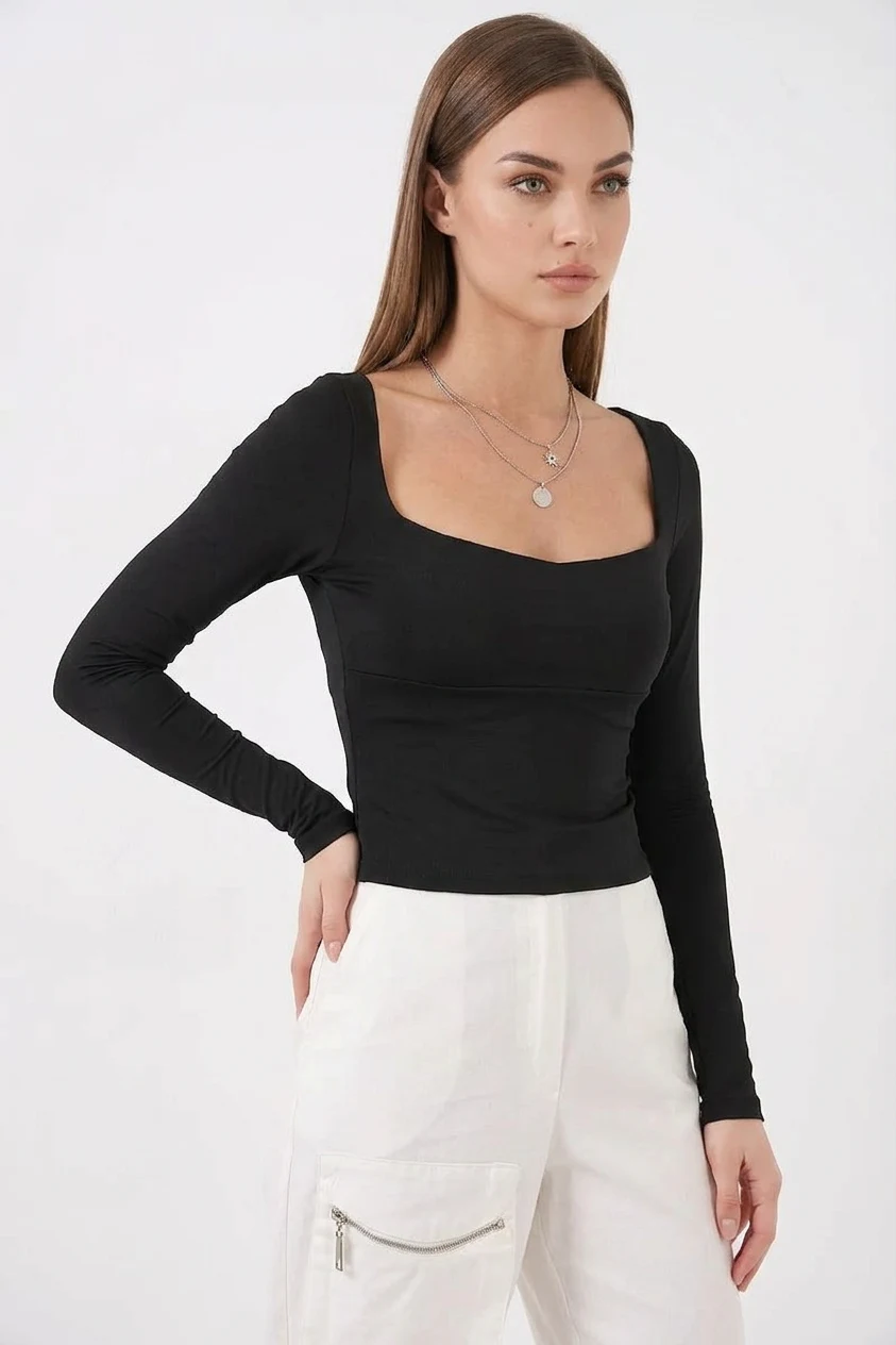 Kadın Kare Yaka Slim Fit Uzun Kol Siyah Bluz
