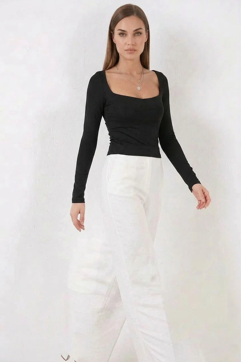 Kadın Kare Yaka Slim Fit Uzun Kol Siyah Bluz